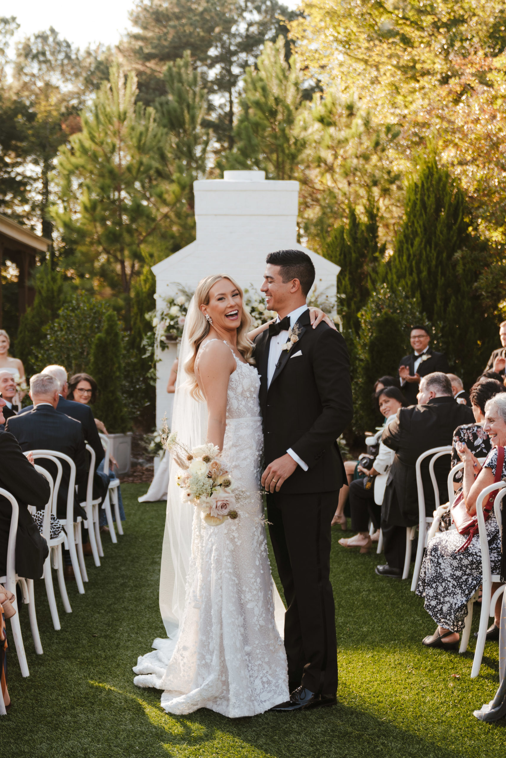 bride and groom wedding ceremony