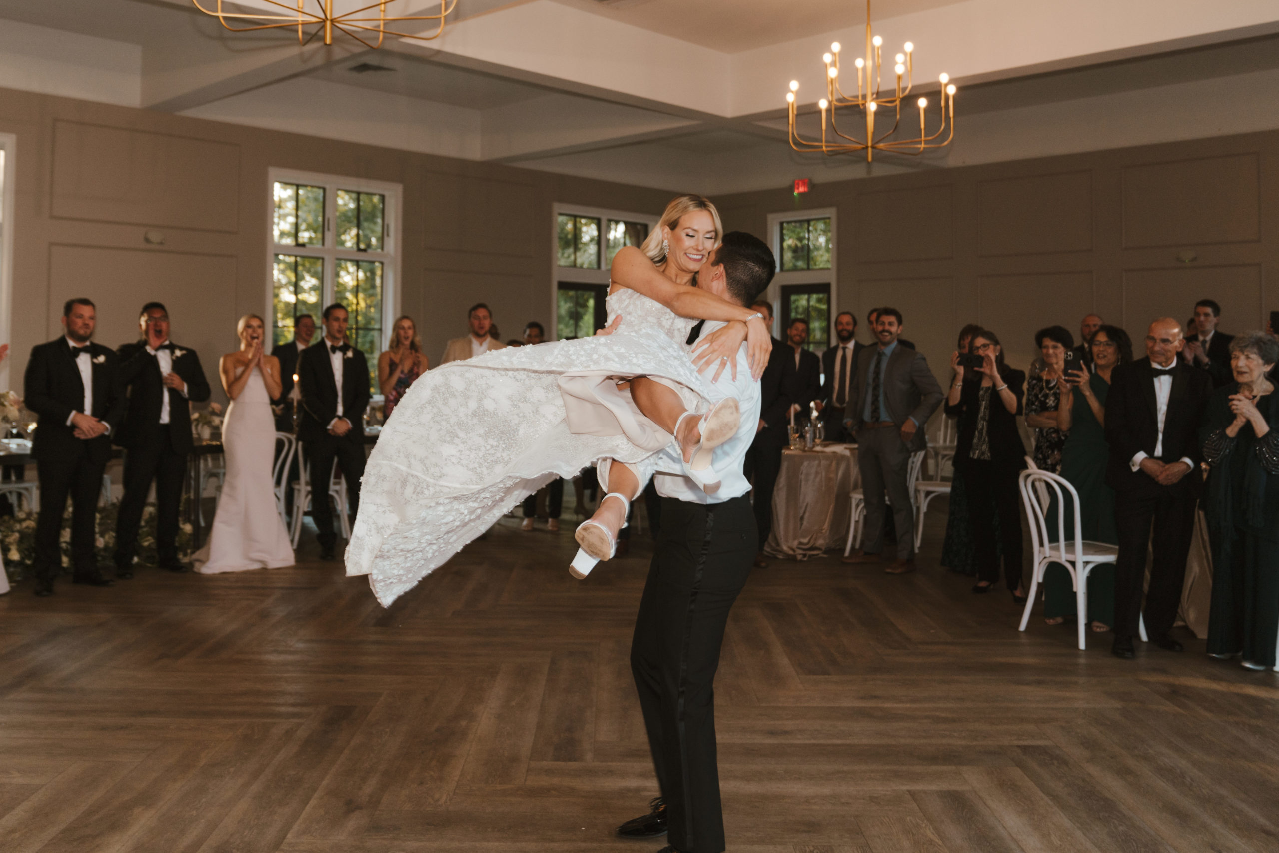 bride and groom first dance